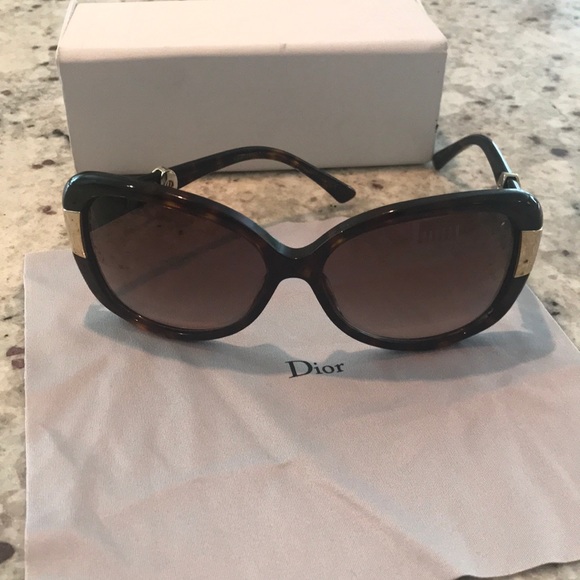 Dior Accessories - Christian Dior Sunglasses